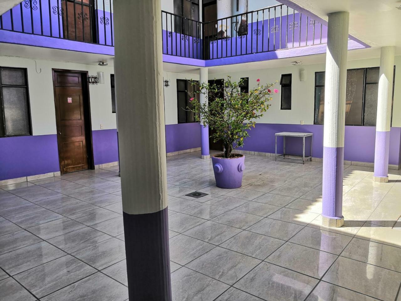 Hotel Los Arcos Pénjamo Esterno foto